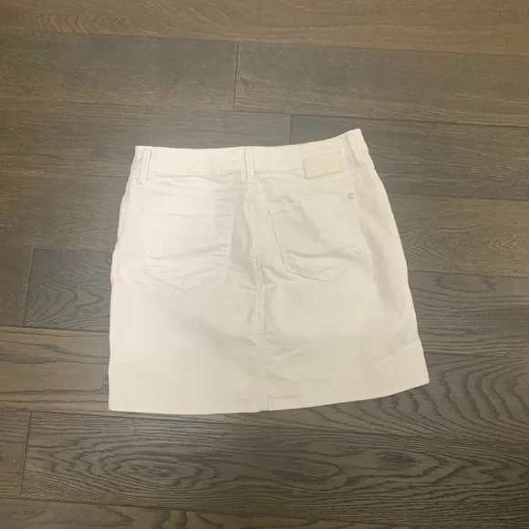 Mavi size 26 white jean skirt - Picture 2 of 2